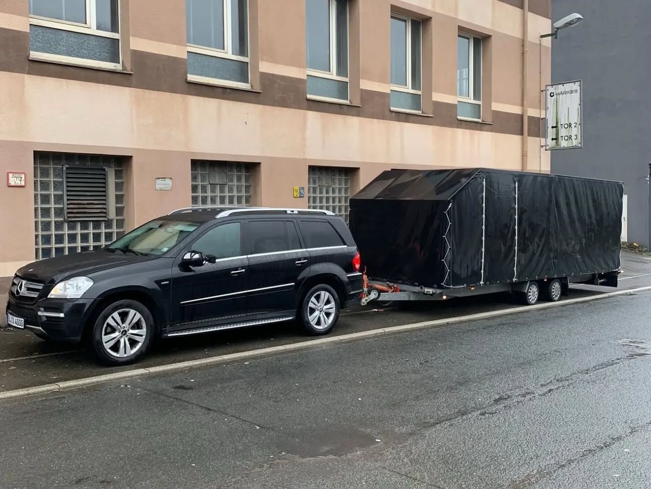 WhatsApp Image 2025-02-21 at 04.25.05